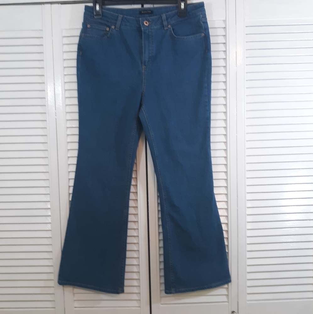 Massimo Dutti hi rise crop flare Jeans sz 8 *W - Picture 2 of 7